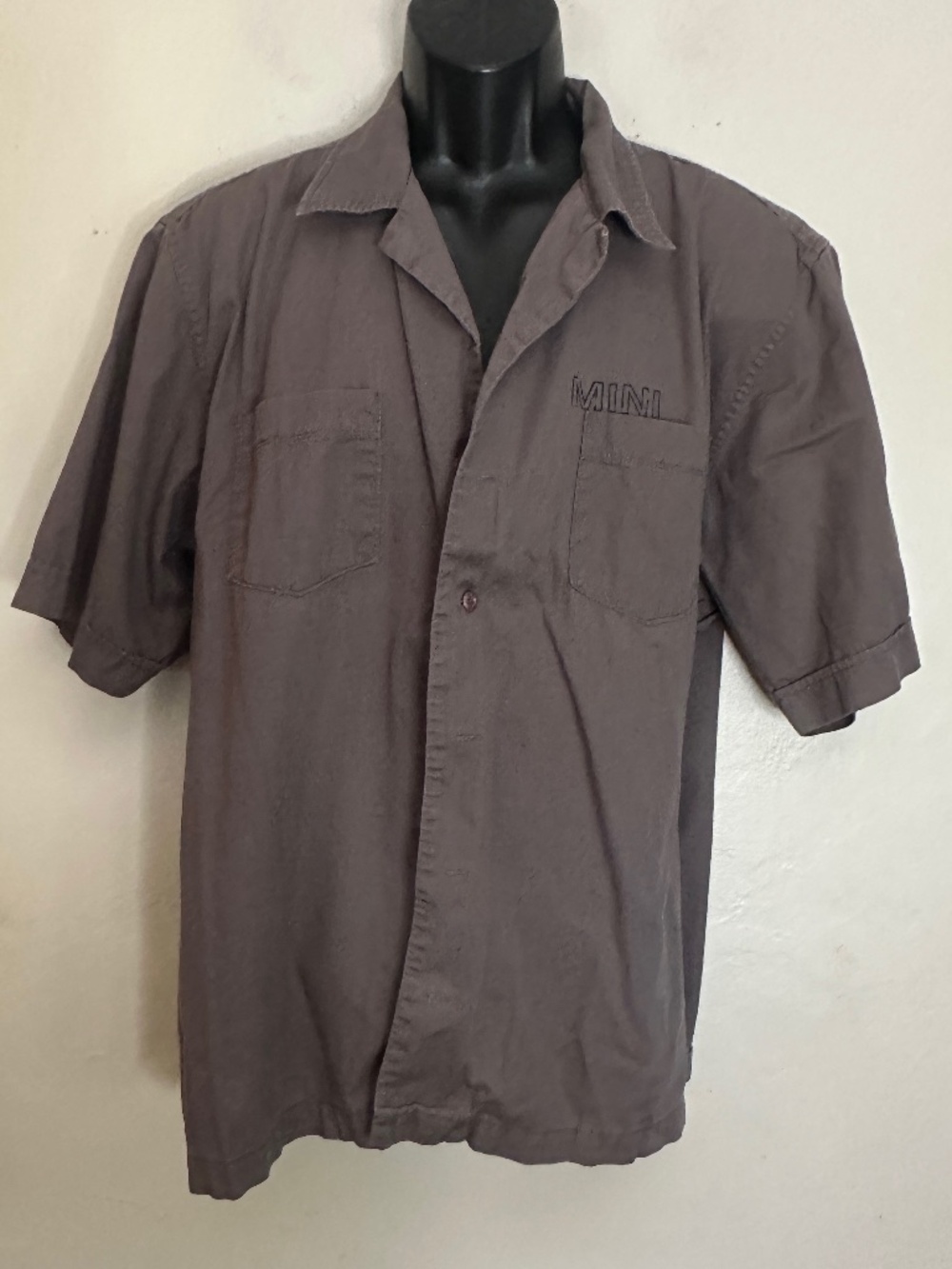 Mini Logo Short Sleeve Shirt XL Gently worn 100% cotton thick canvas fabric